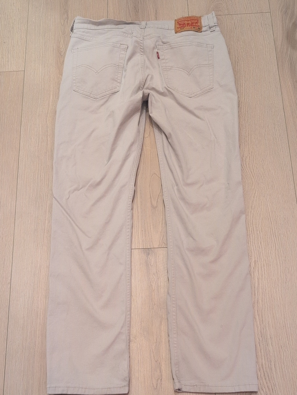 Levi's Men's Straight Chino Pants in Light Tan